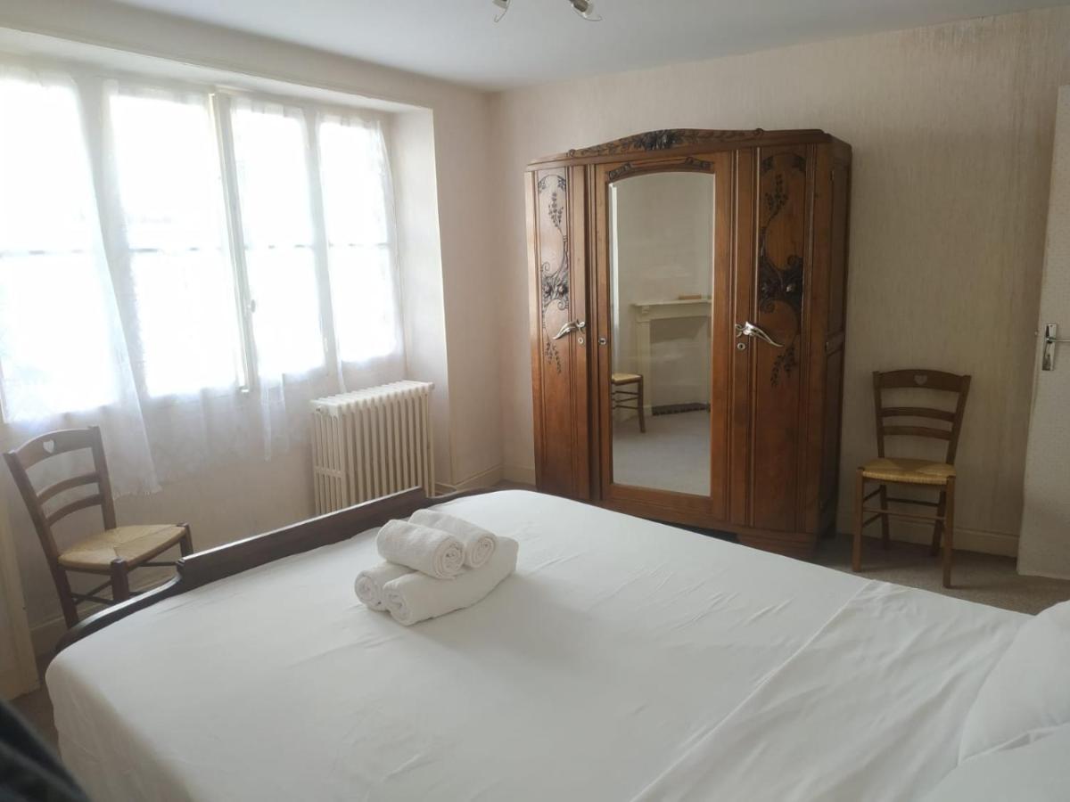 Classic House Apartment Argentat Luaran gambar